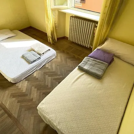 6 Posti Como Centro Storico Appartement *